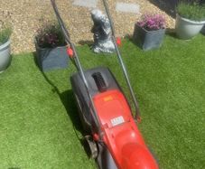 Flymo lawnmower with collection box