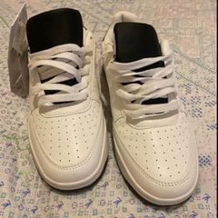 womens trainers
