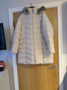 Fluid Padded Coat With Faux Fur Trim On the Hood.  S. 16-18.  B.N.W.T.