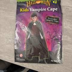 costume