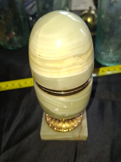Beautiful Large Old Egg Shape Table Lighter with a Onyx Base and a Brass Mechanism, Postage Available