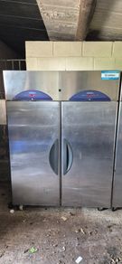 Double door fridge Williams