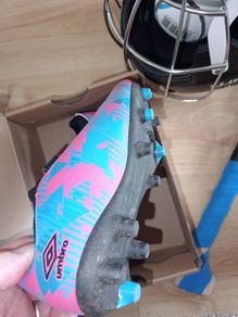 umbro kids football boots