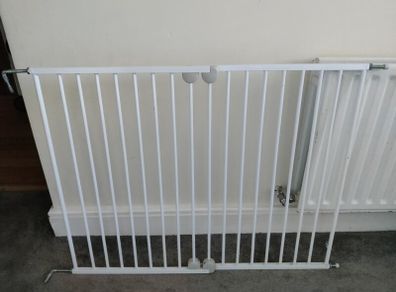 Safety gate