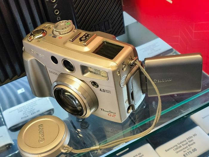 Canon PowerShot G2 4.0 Mega Pixel 3X Optical Zoom Digital Vintage Camera