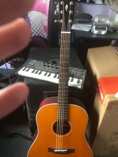Brand new acoustic guitar for sale great sound and easy to play