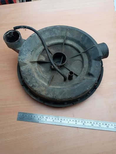 Opel Kadett D 1.2 ohv air filter housing