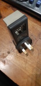 AA battery charger