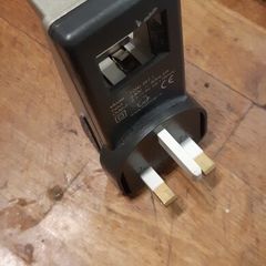 AA battery charger