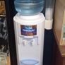 water dispenser Image 3