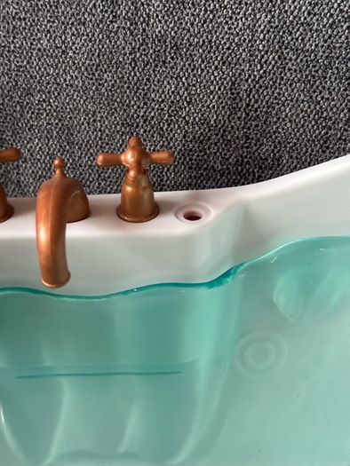 Our Generation Doll Bathtub