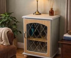 Drinks / entertainment cabinet