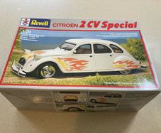 Revell Citroen 2 CV Special scale 1/24