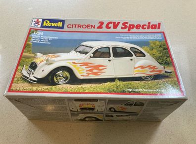 Revell Citroen 2 CV Special scale 1/24