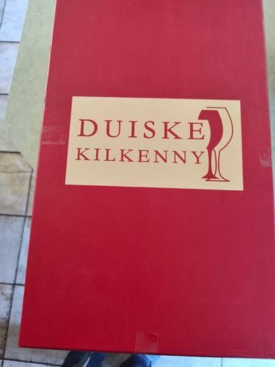 Duiske Kilkenny Red Fusion 6 stunning Red wine glasses New and boxed