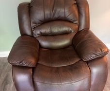 Recliner armchair