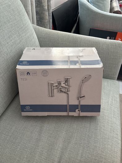 Bath tap