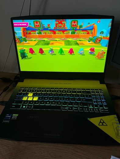 MSI crosshair 15 R6e Gaming laptop rainbow six extraction game special edition