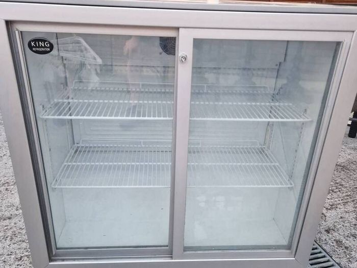 pub fridge
