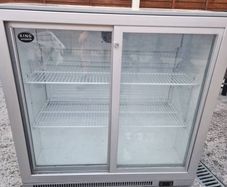 pub fridge
