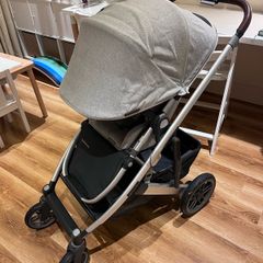 Uppababy Cruz