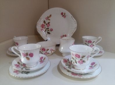 Royal Standard 15 piece tea set, Fine Bone China