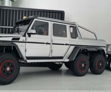 Autoart 118 - Model Race Car - Amg - Mercedes Benz G63 6x6 V8 (2013)