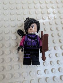 100% LEGO Kate Bishop Marvel Series 2 Collectible Minifigure