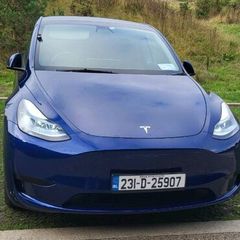 Tesla Model Y RWD