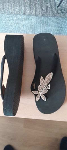 womens sandals x 4 pair
