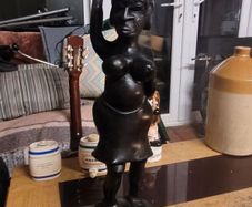 2ft African art  carving
