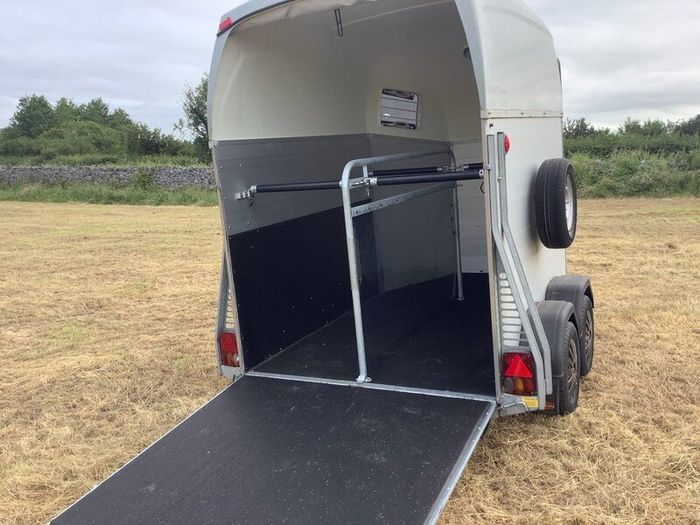 Bockmann champion esprit horse box