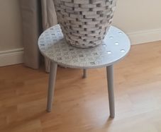 Round side Table