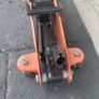 car jack Image 4