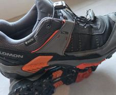 Salomon X5