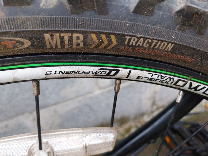Moutain bike Carrera volcano 7005 T6