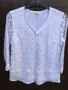 Avalon White Lace Lined Top, Size 14