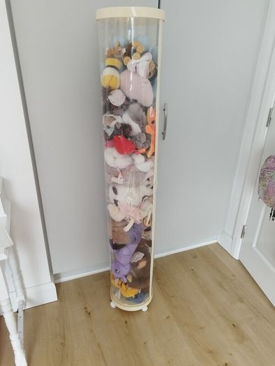 Plush toy storage