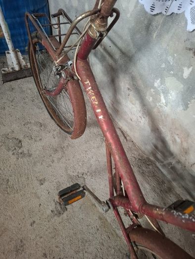 Old Raleigh  Bike