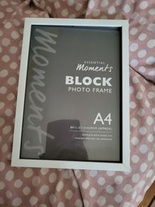 White photo frame A4