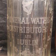 Beautiful Old Dublin Pub Syphon postage available or collection on all my items