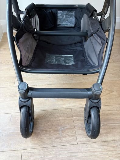 Uppababy Cruz V2