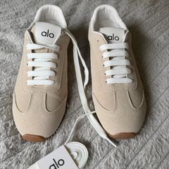 Alo yoga shoes