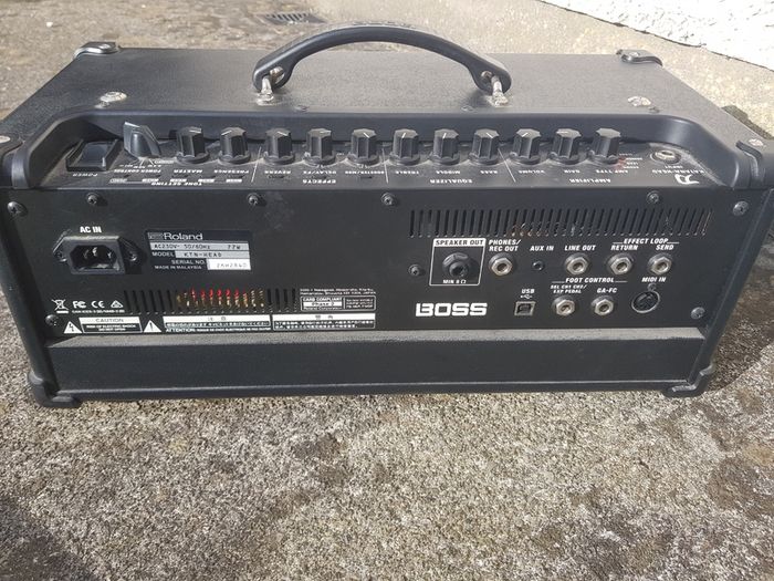 Boss Katana 100W Head Mk1 + Foot Switch