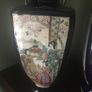 Gorgeous pair of Oriental Vases Image 5