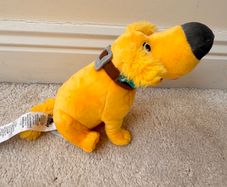 Disney Store Dug Mini Golden Retriever approx. 15 cm. Plush Used Please see photos
