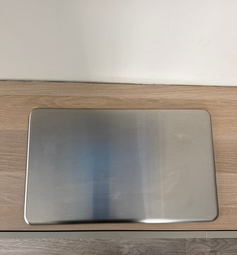 Commercial baking trays