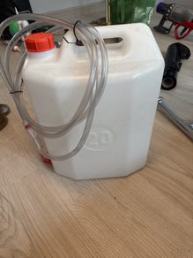 20L Liquid Dispensing Container