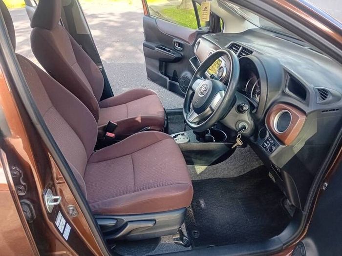 2014 Toyota Vitz