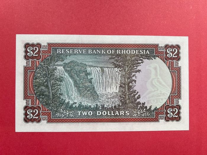 Rhodesia  2  Dollars. 1979. Pick  39b   Verified Under Uv Light . Scarce   ) UNC